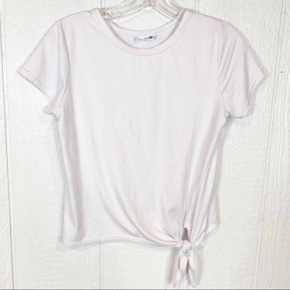 Mady & Nell White Tie Waist Top Medium
